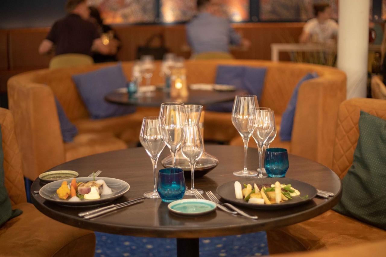 Отель Vincents Bed&Bistro Эттен-Леур Экстерьер фото